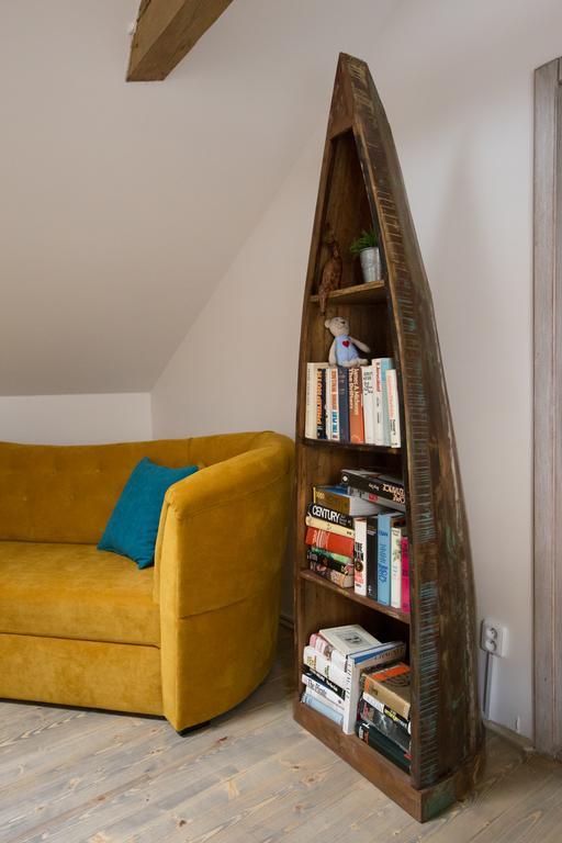 Bohemian Chic 2 Bedroom 2 Bathroom Loft With Hanging Chair Prague Luaran gambar