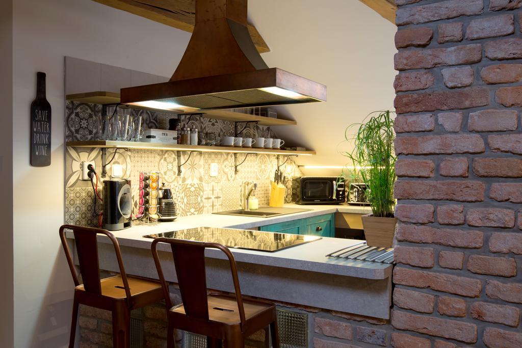 Bohemian Chic 2 Bedroom 2 Bathroom Loft With Hanging Chair Prague Luaran gambar